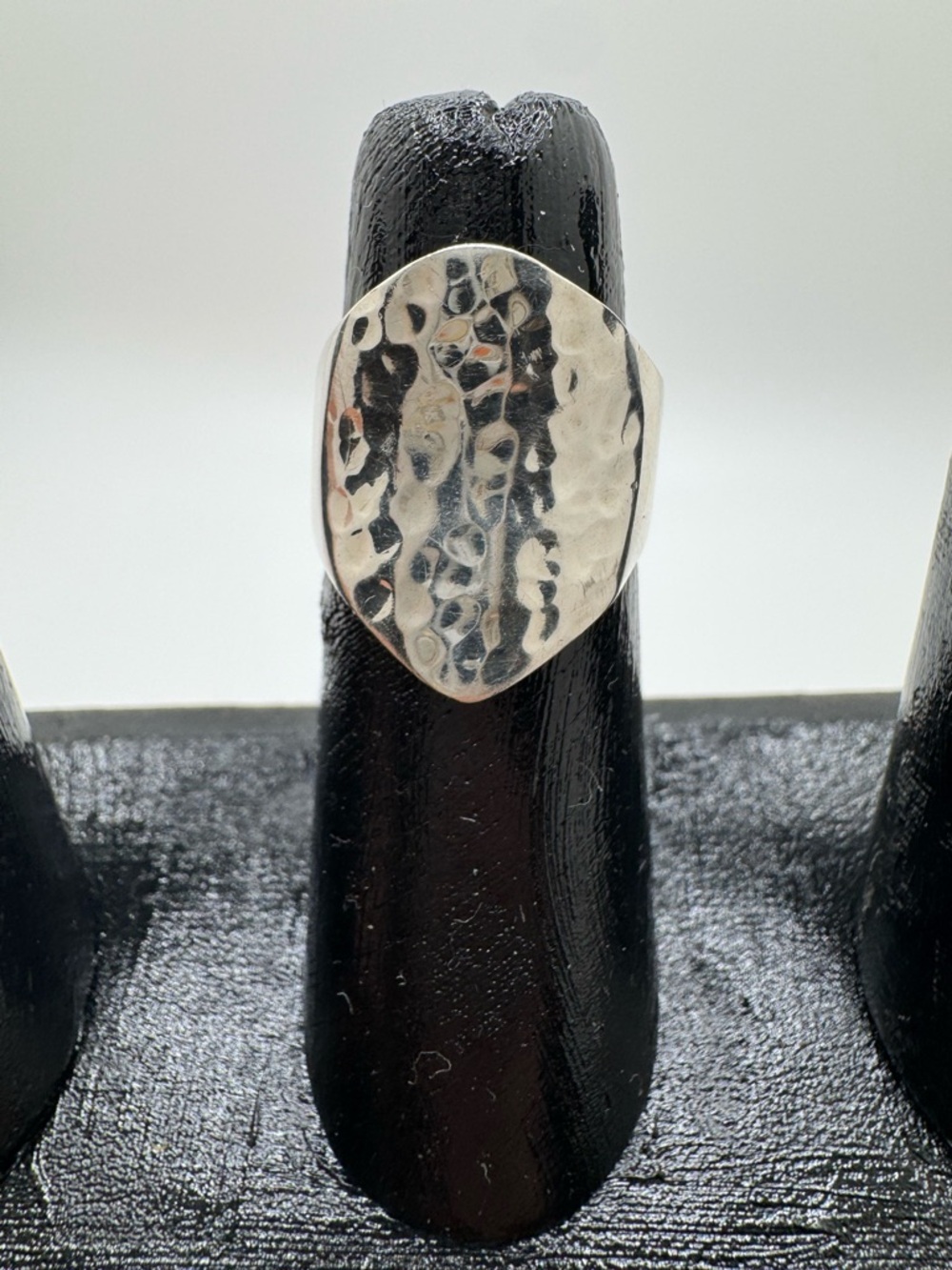 Vintage Hammered .925 Silver Shield Ring